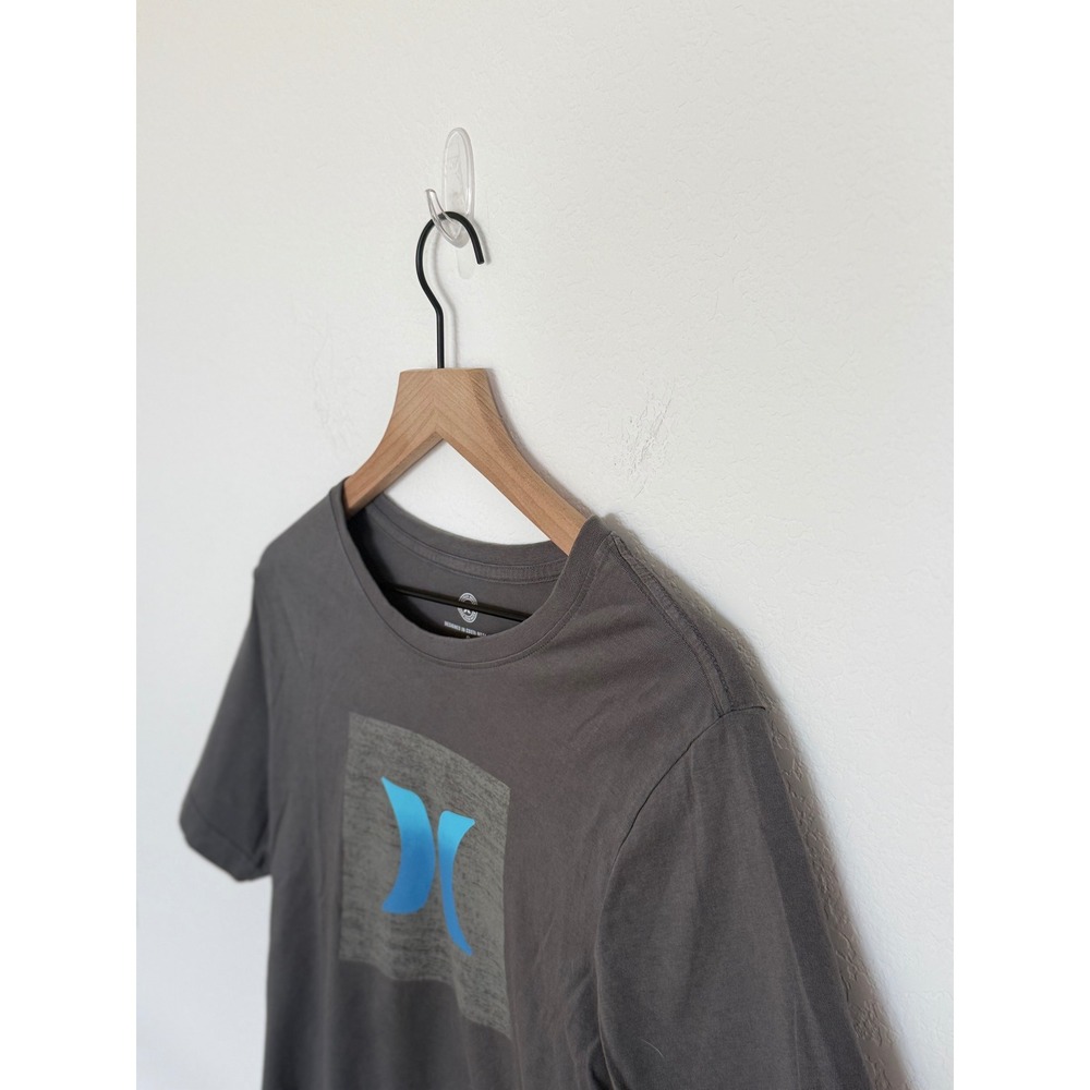 Hurley Mens Graphic T-Shirt Charcoal Gray Blue Logo Short Sleeve Small - Picture 2 of 4